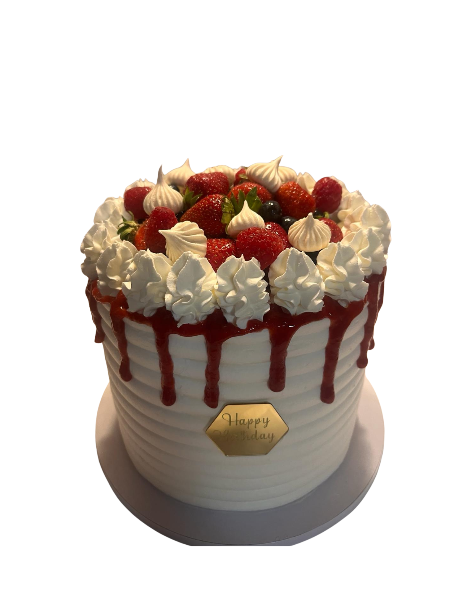 Gâteau aux fraises avec drip et meringues